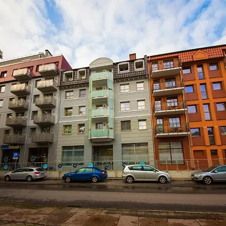 Apartament Wyspa Uznam - Niedzialkowskiego